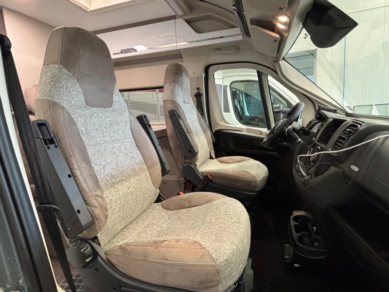 Кемпер Karmann Davis 630 Lifestyle, снимка 4 - Каравани и кемпери - 52959937