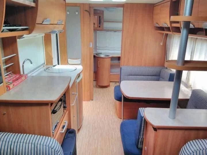 Каравана HYMER / ERIBA Mooving 570 - изображение 8