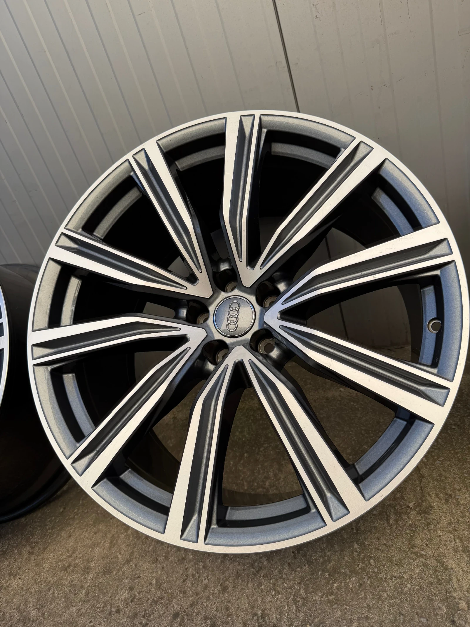 Джанти за Audi, снимка 6 - Гуми и джанти - 54580442