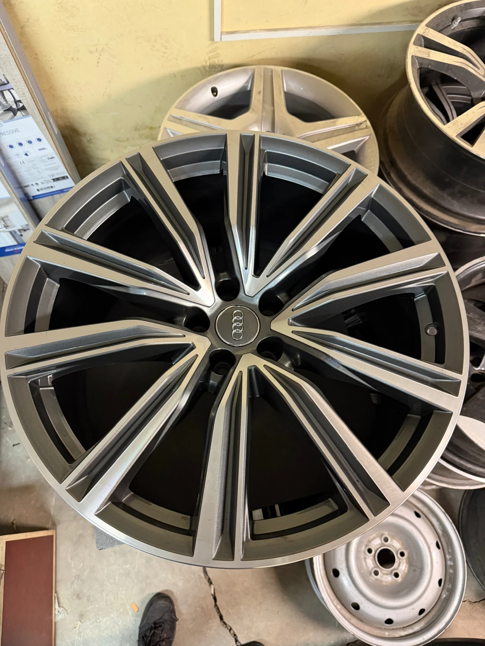 Джанти за Audi, снимка 8 - Гуми и джанти - 54580442