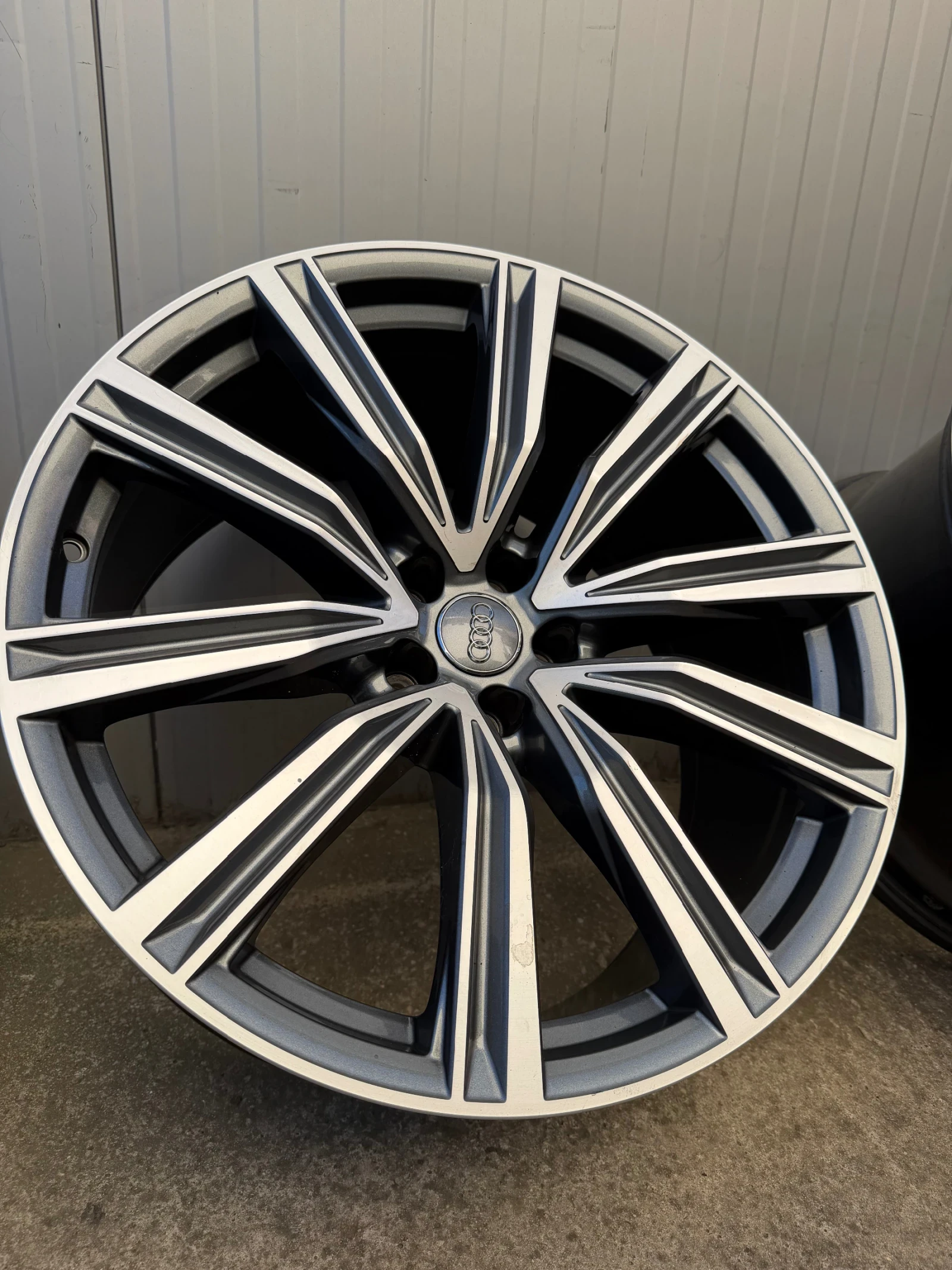 Джанти за Audi, снимка 5 - Гуми и джанти - 54580442