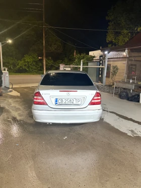 Mercedes-Benz C 200, снимка 4