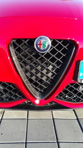 Обява за продажба на Alfa Romeo Giulia Quadrifoglio 2.9 V6 Twin-turbo Manual 510 к.с. ~ 216 000 лв. - изображение 10