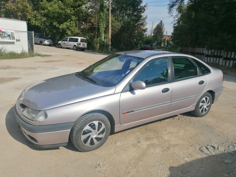 Renault Laguna, снимка 1 - Автомобили и джипове - 47363356