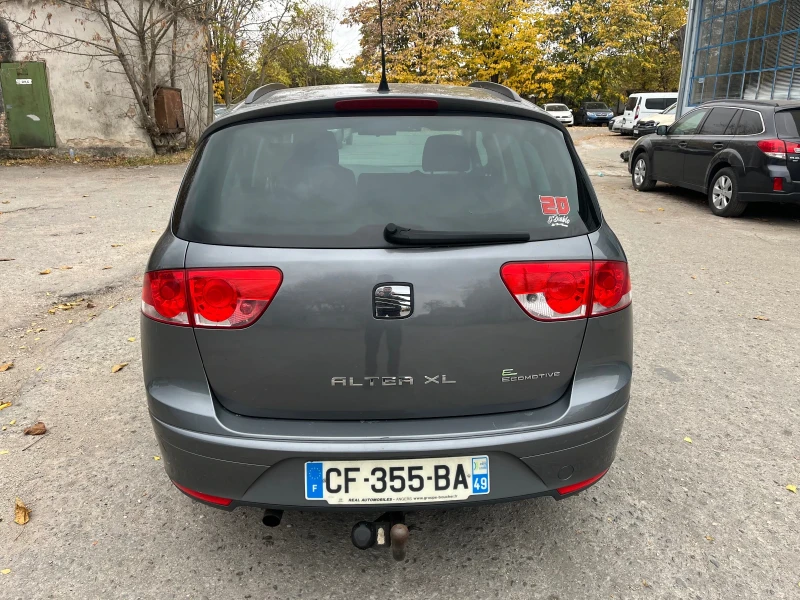 Seat Altea XL 1.6TDI 105, снимка 4 - Автомобили и джипове - 48019247