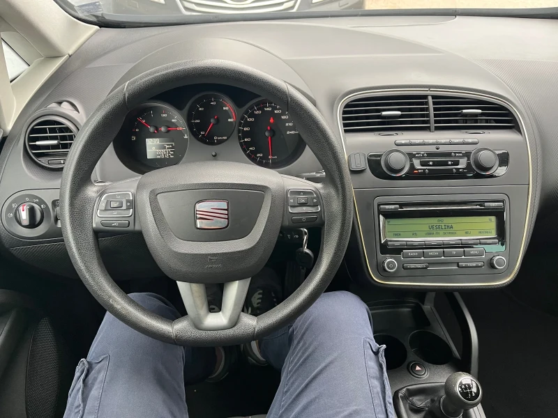 Seat Altea XL 1.6TDI 105, снимка 13 - Автомобили и джипове - 48019247