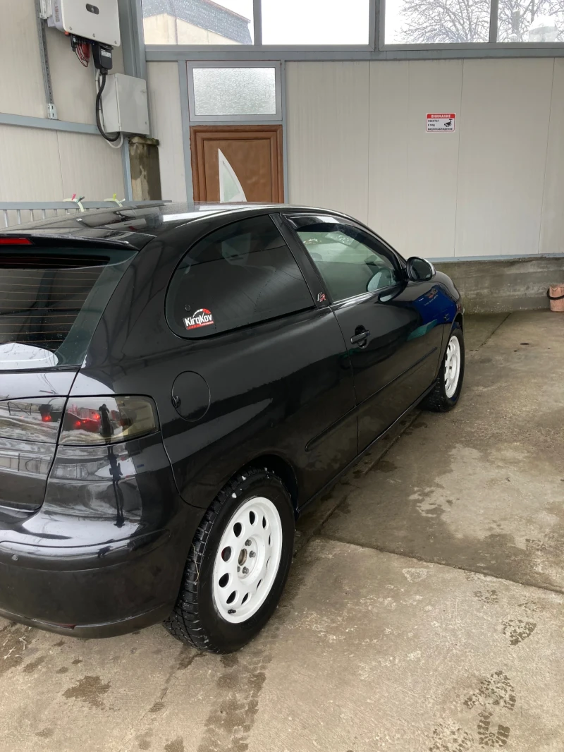 Seat Ibiza, снимка 6 - Автомобили и джипове - 48650950