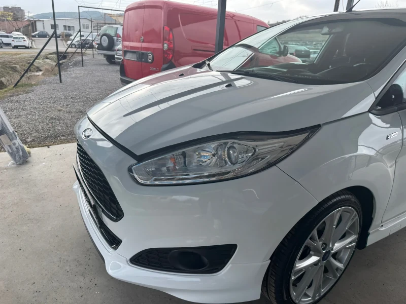 Ford Fiesta St , снимка 4 - Автомобили и джипове - 49137504