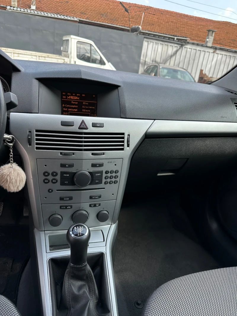 Opel Astra  1.6 101 , снимка 11 - Автомобили и джипове - 52498299