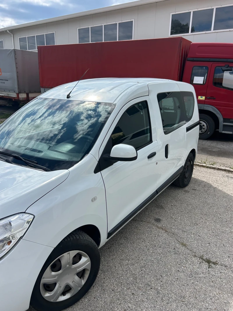 Dacia Dokker 1.2 TCe, снимка 4 - Автомобили и джипове - 52528131