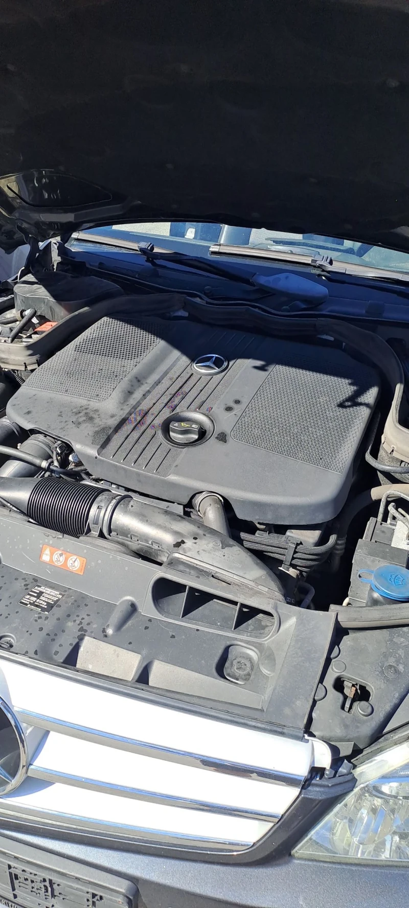 Mercedes-Benz C 220 651 Отличен мотор и скорости нов внос , снимка 7 - Автомобили и джипове - 51784164