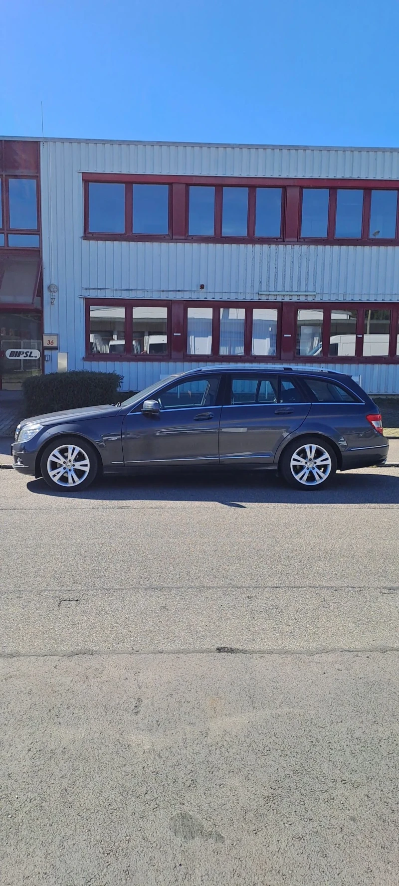 Mercedes-Benz C 220 651 Отличен мотор и скорости нов внос , снимка 2 - Автомобили и джипове - 51784164