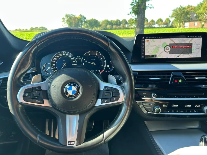 BMW 540 d/M-PACK/PANO/4x4/320HP/CAM/CARPLAY/D102, снимка 9 - Автомобили и джипове - 51882356