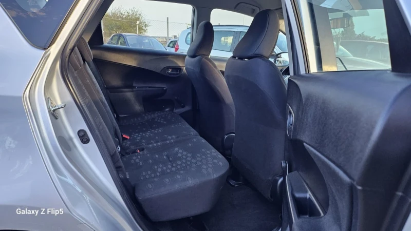 Subaru Trezia 1.4D4D-90кс. - 6 ск., снимка 11 - Автомобили и джипове - 52192085