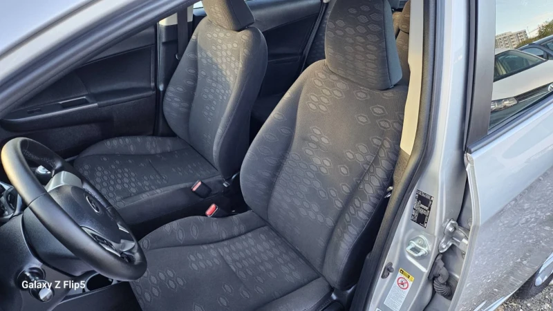 Subaru Trezia 1.4D4D-90кс. - 6 ск., снимка 8 - Автомобили и джипове - 52192085