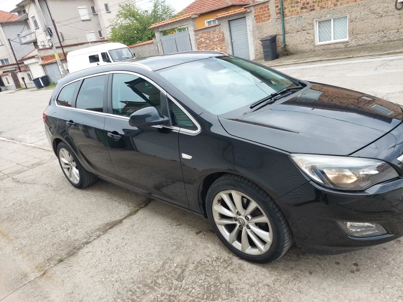 Opel Astra, снимка 12 - Автомобили и джипове - 52666888