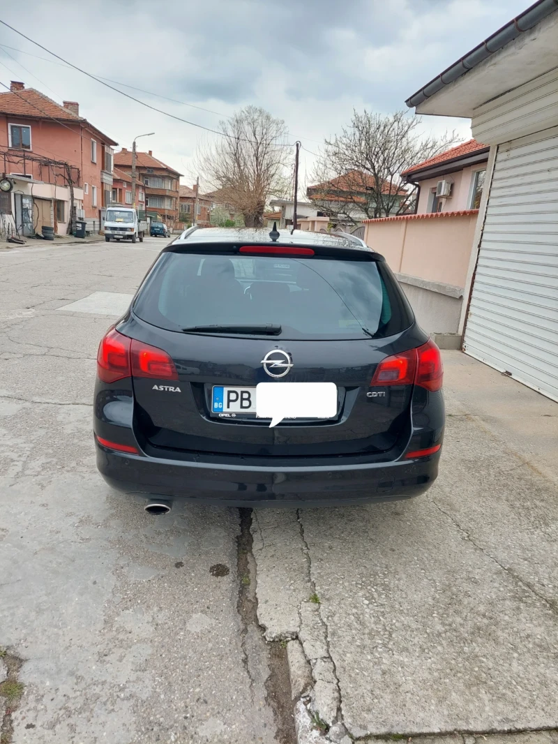 Opel Astra, снимка 13 - Автомобили и джипове - 52666888