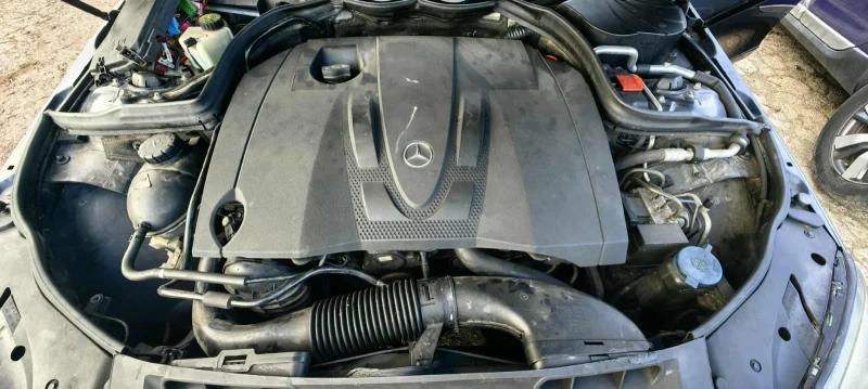 Mercedes-Benz C 220 CDI, снимка 8 - Автомобили и джипове - 53391966