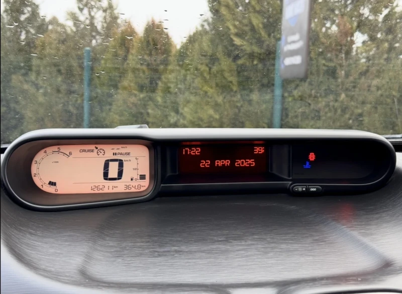 Citroen C3 Picasso 1.6D, снимка 7 - Автомобили и джипове - 53564346