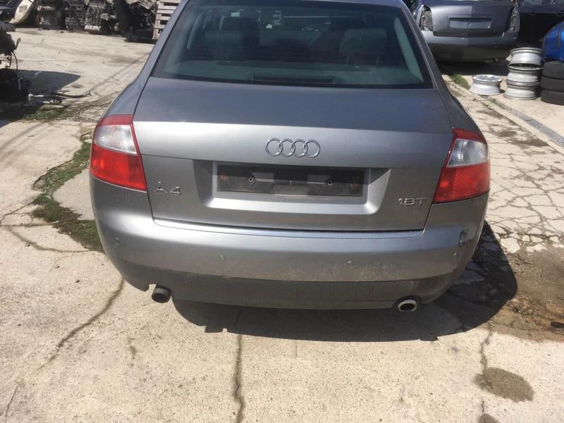 Audi A4 2.0Т-BFB, снимка 5 - Автомобили и джипове - 28433077