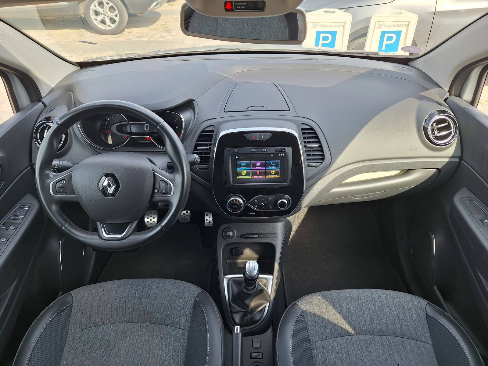 Renault Captur 1.3TCe 150к.с. - изображение 8