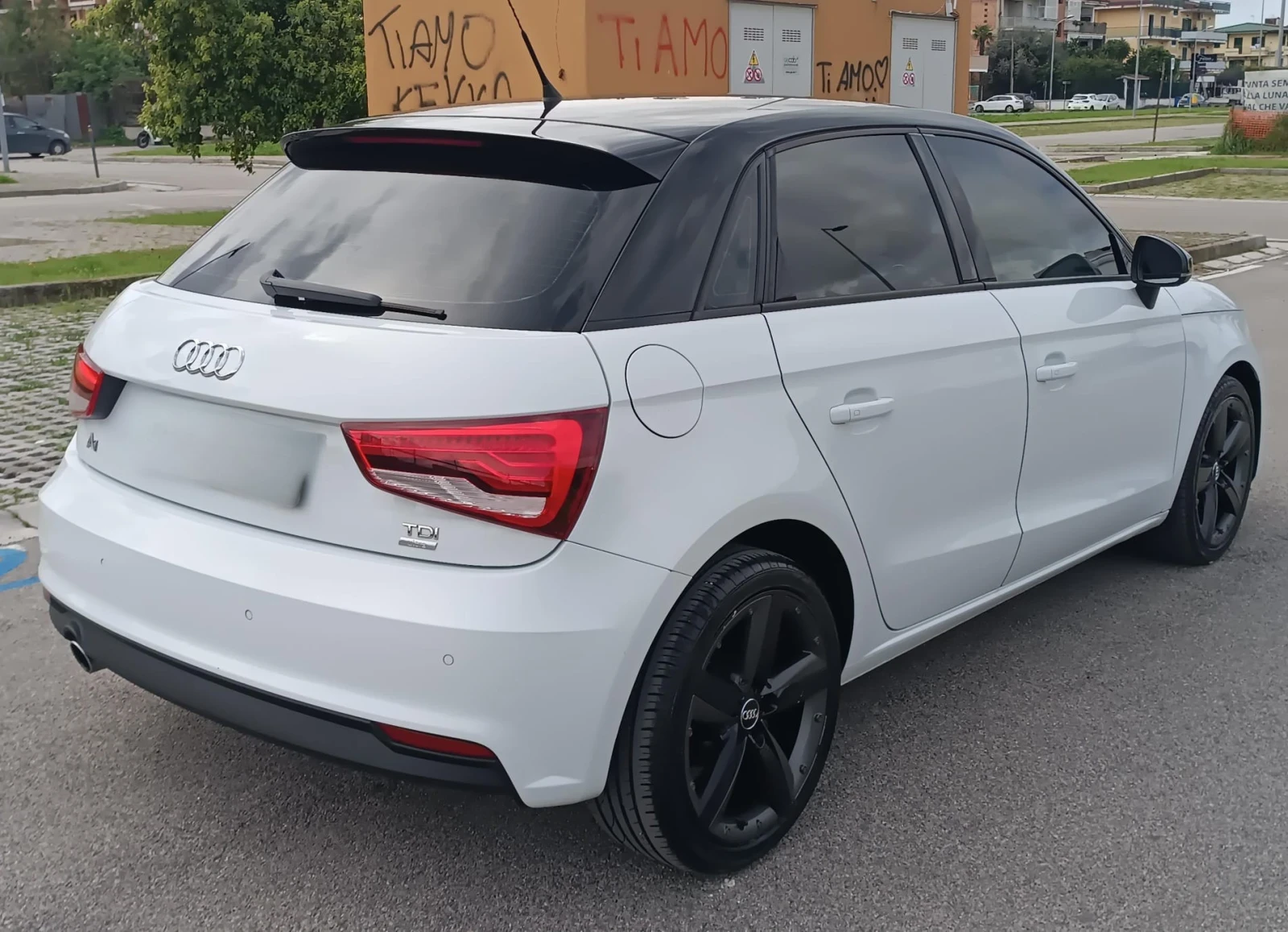Audi A1 Sportback - изображение 7