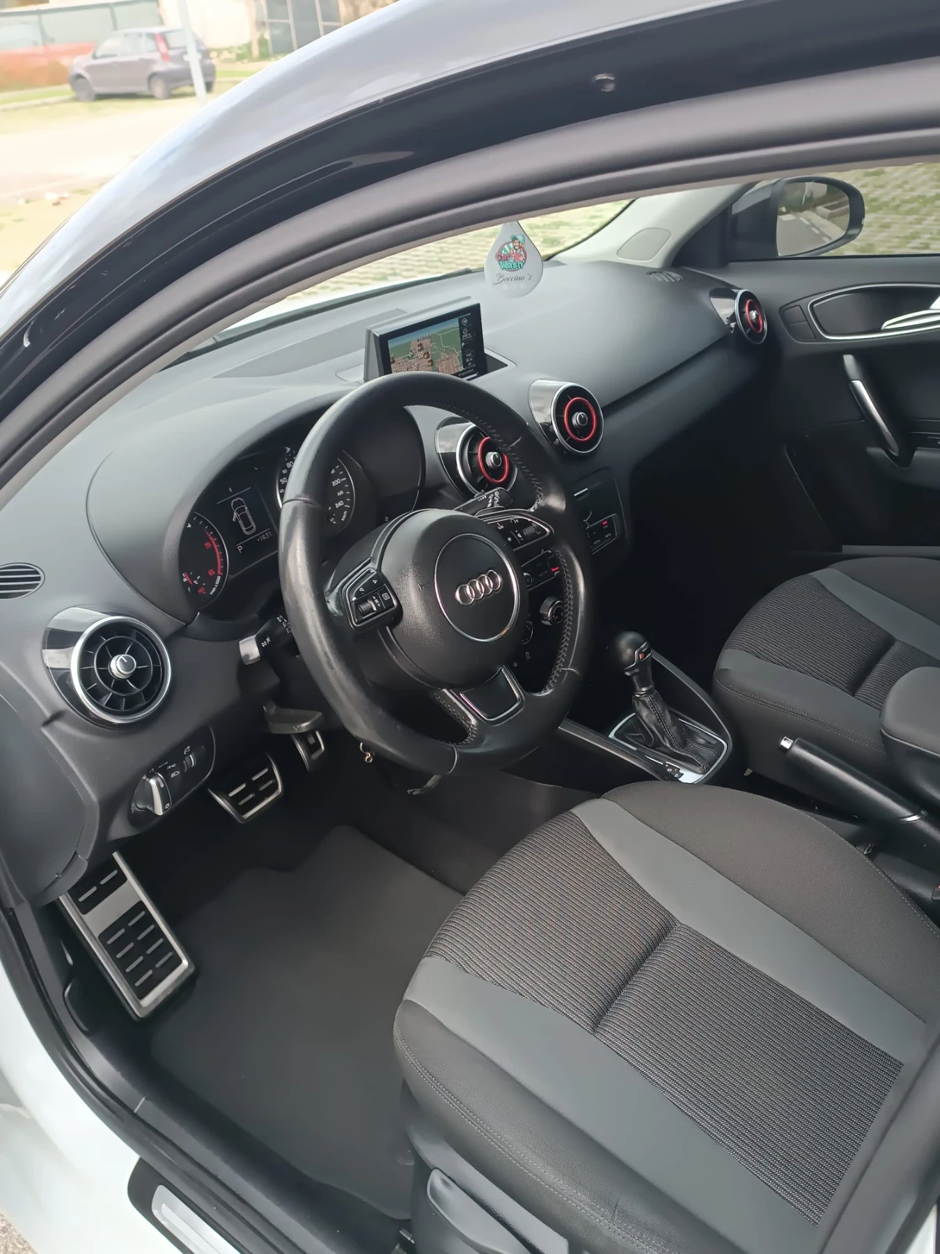 Audi A1 Sportback - изображение 6