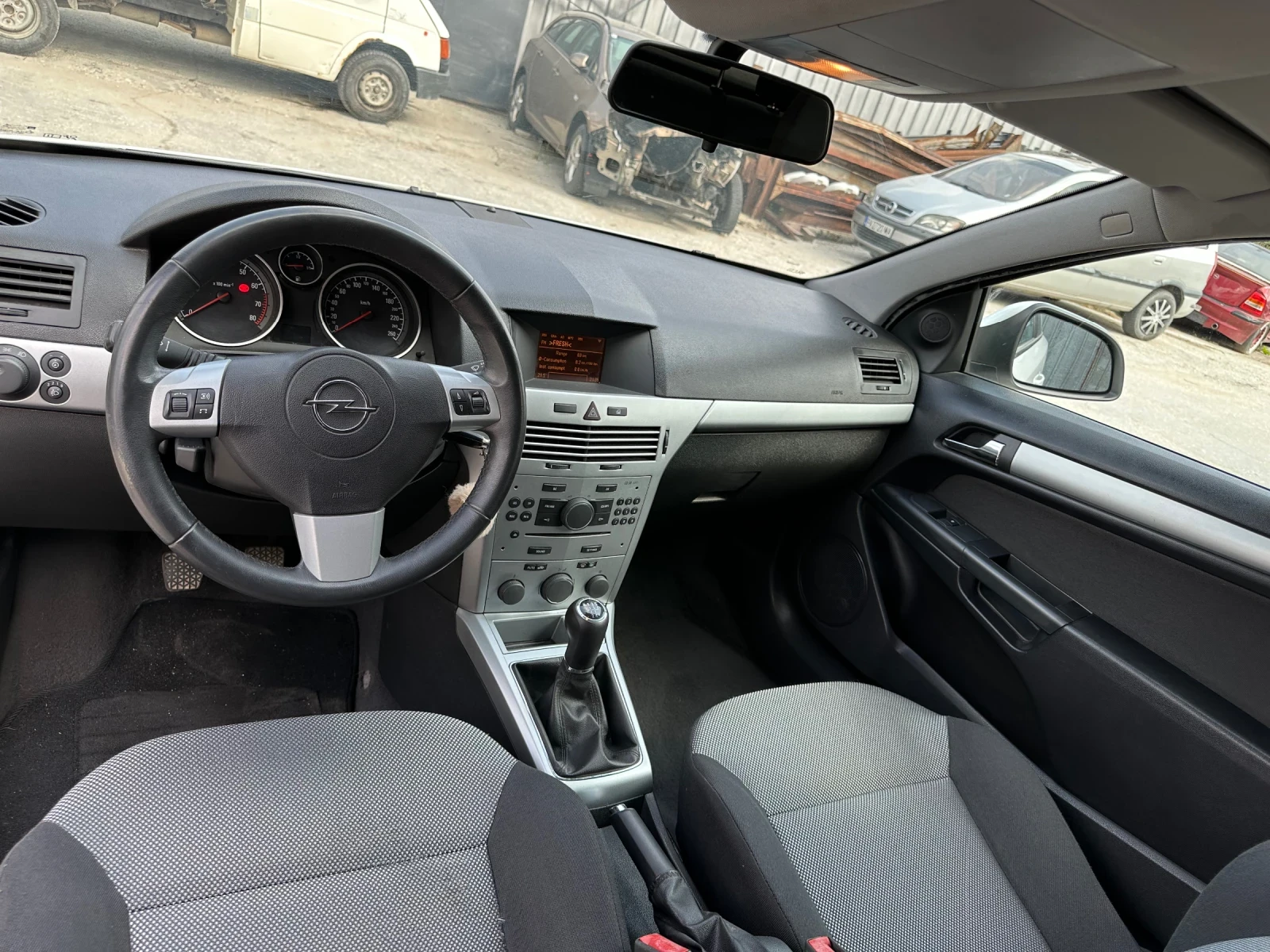 Opel Astra  1.6 101  | Mobile.bg   12