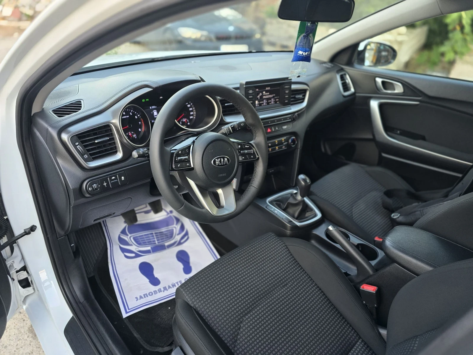 Kia Ceed 1.4 100к.с. - изображение 6
