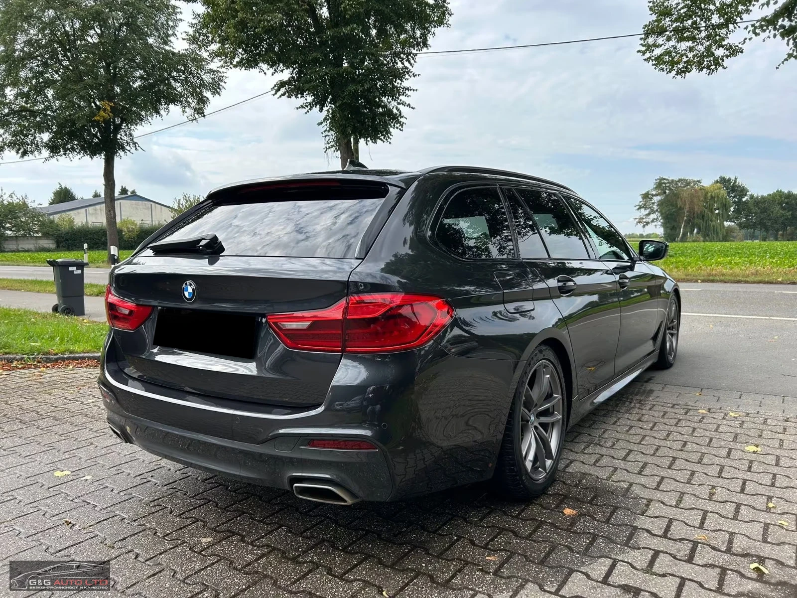 BMW 540 d/M-PACK/PANO/4x4/320HP/CAM/CARPLAY/D102 - изображение 5