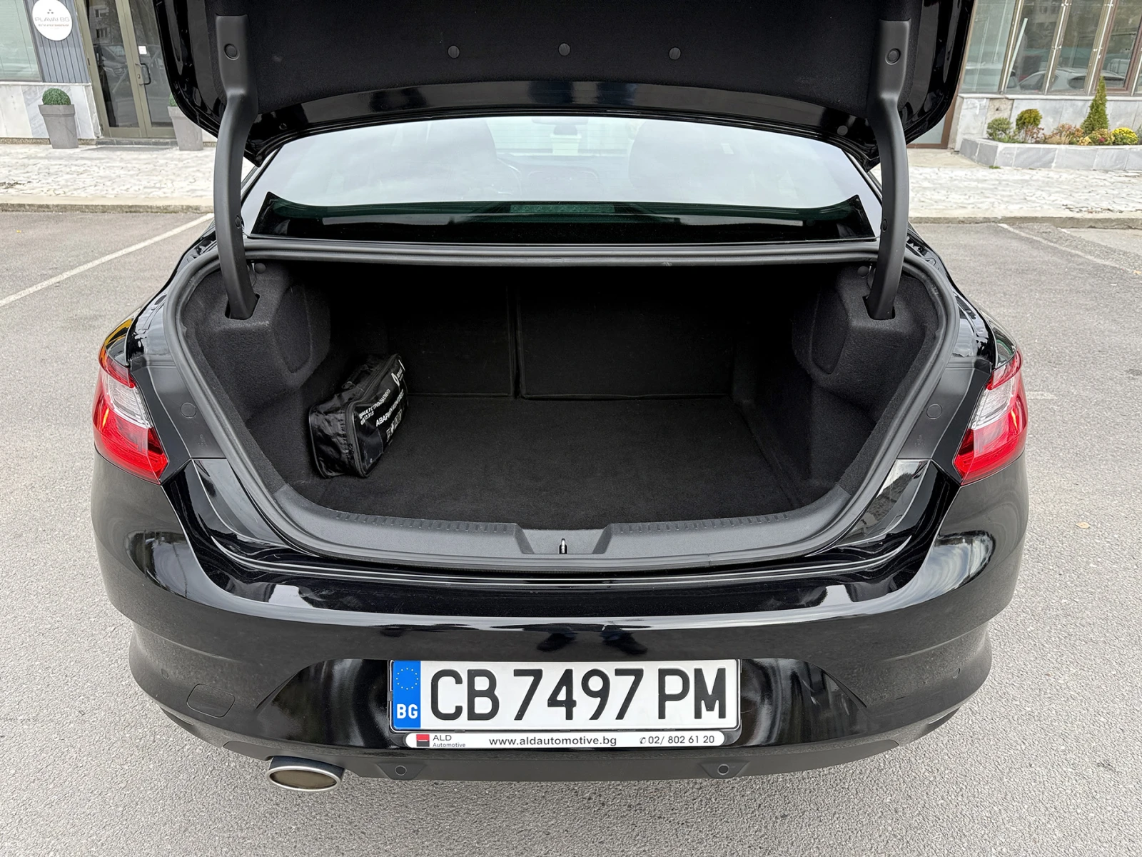 Renault Megane 1.3 TCe 140hp INTENS | Mobile.bg   11