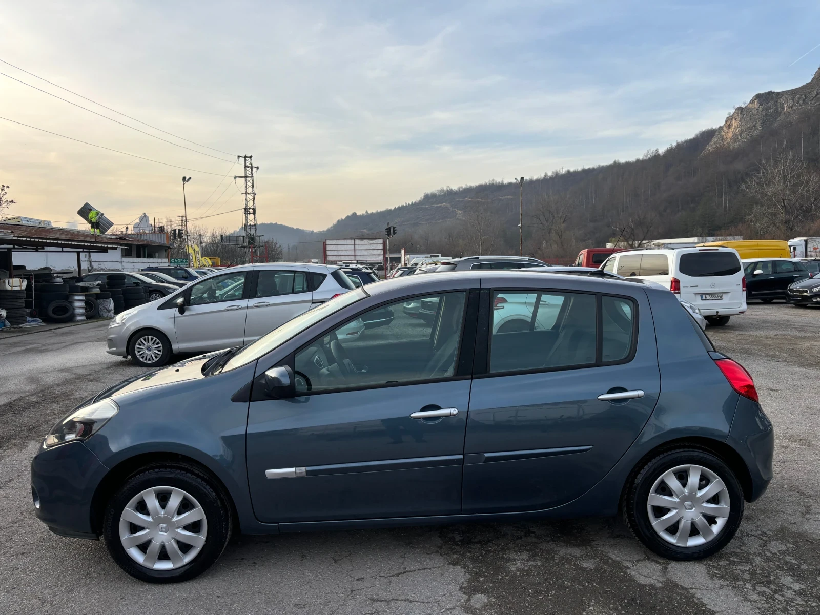 Renault Clio 1.2i GPL/NAVI/НОВ ВНОС - изображение 6