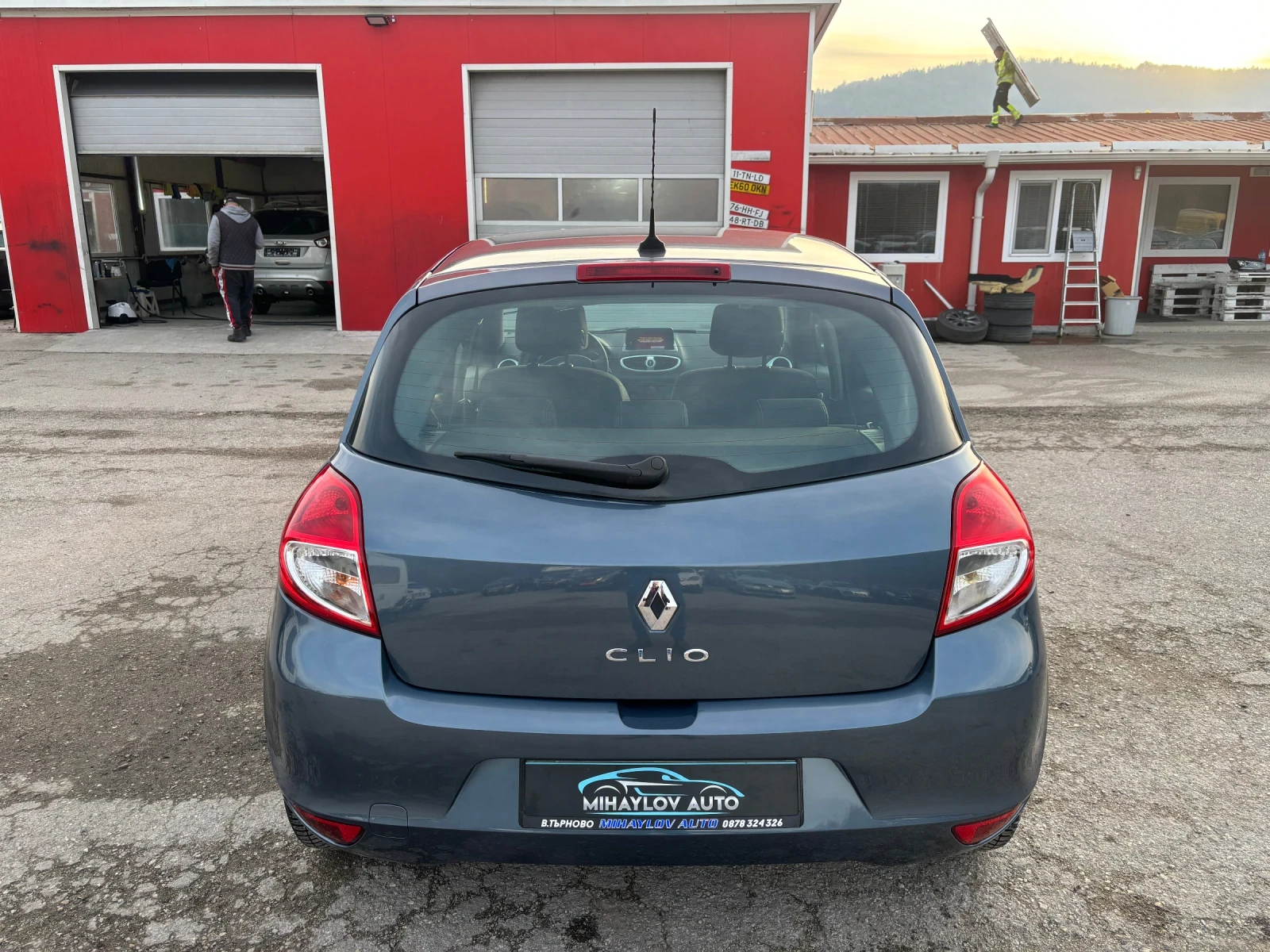 Renault Clio 1.2i GPL/NAVI/НОВ ВНОС - изображение 4