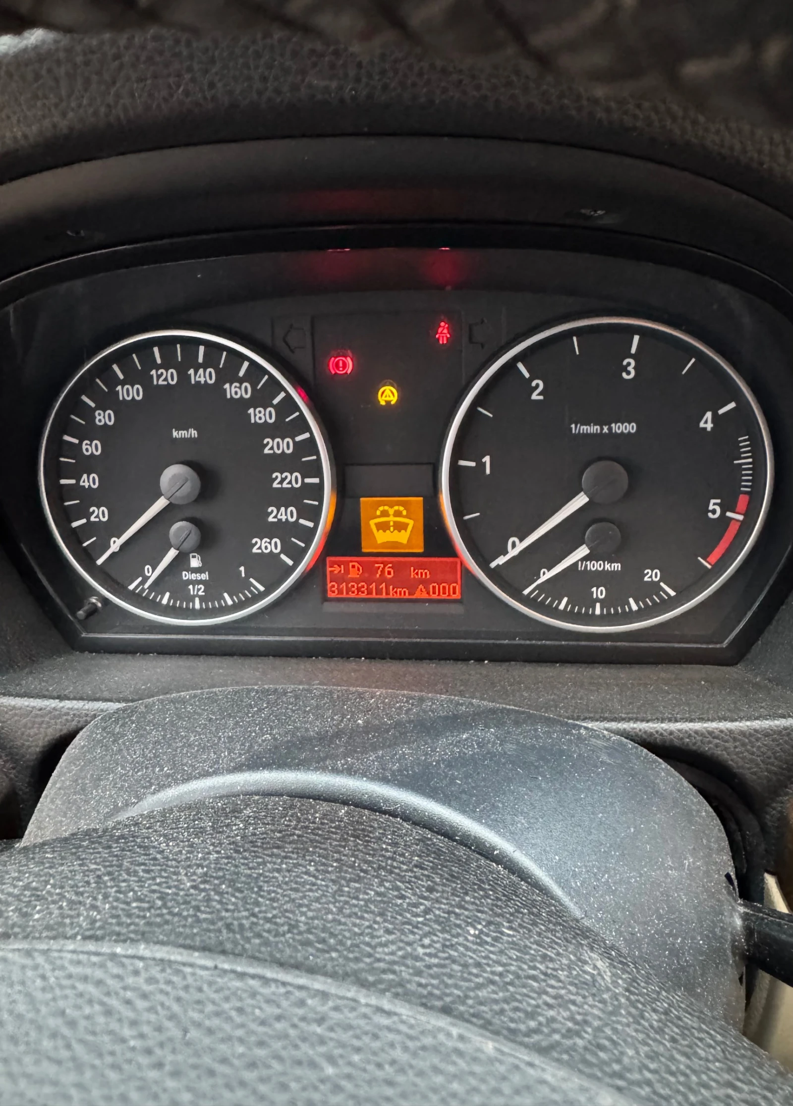 BMW 320  - изображение 10