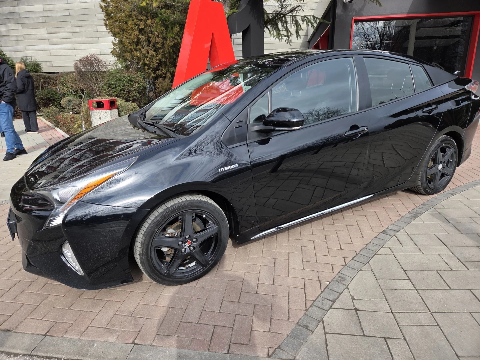 Toyota Prius 1.8 hybrid GR LINE | Mobile.bg � ����������� 1
