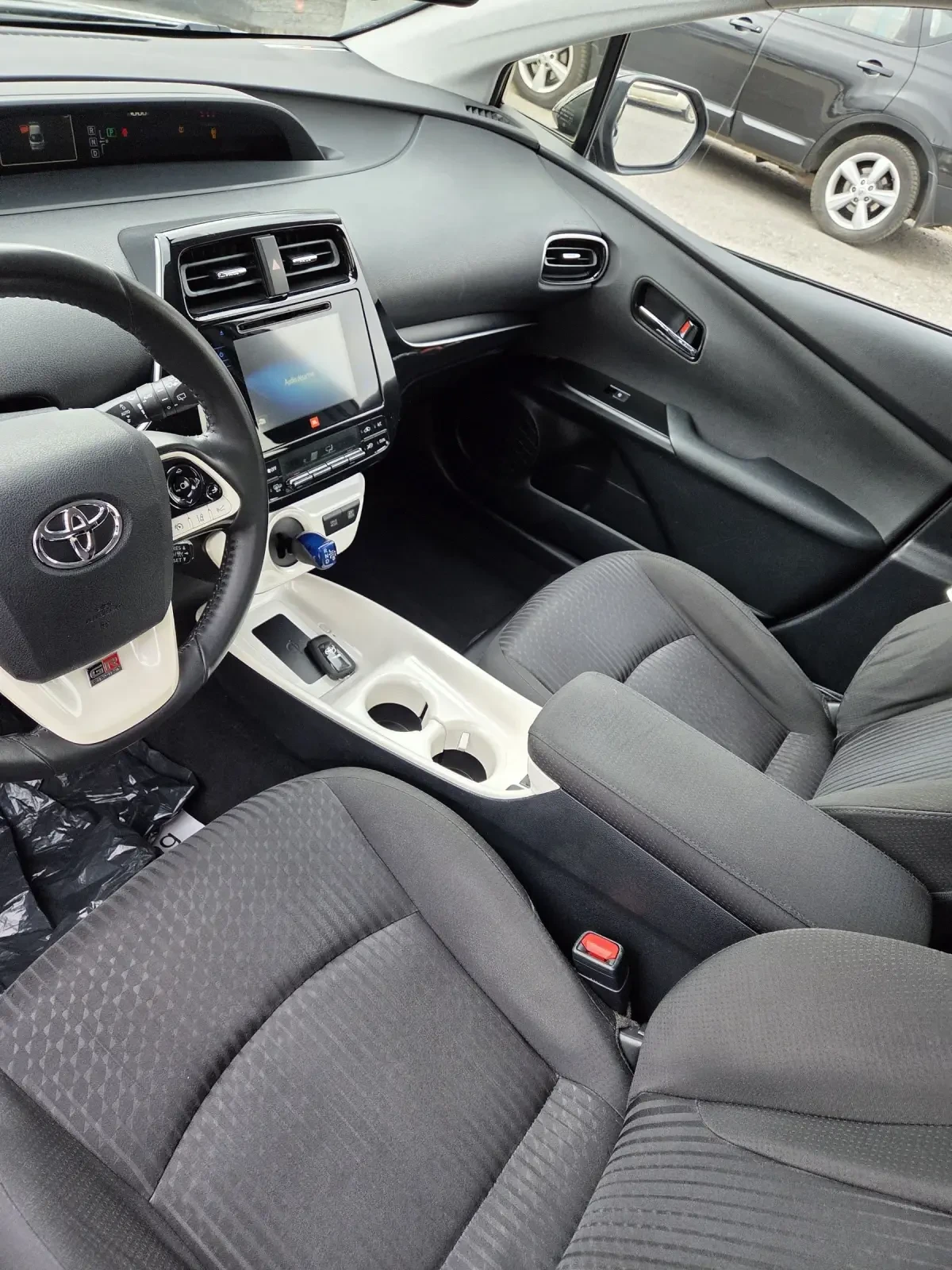 Toyota Prius 1.8 hybrid GR LINE | Mobile.bg � ����������� 7