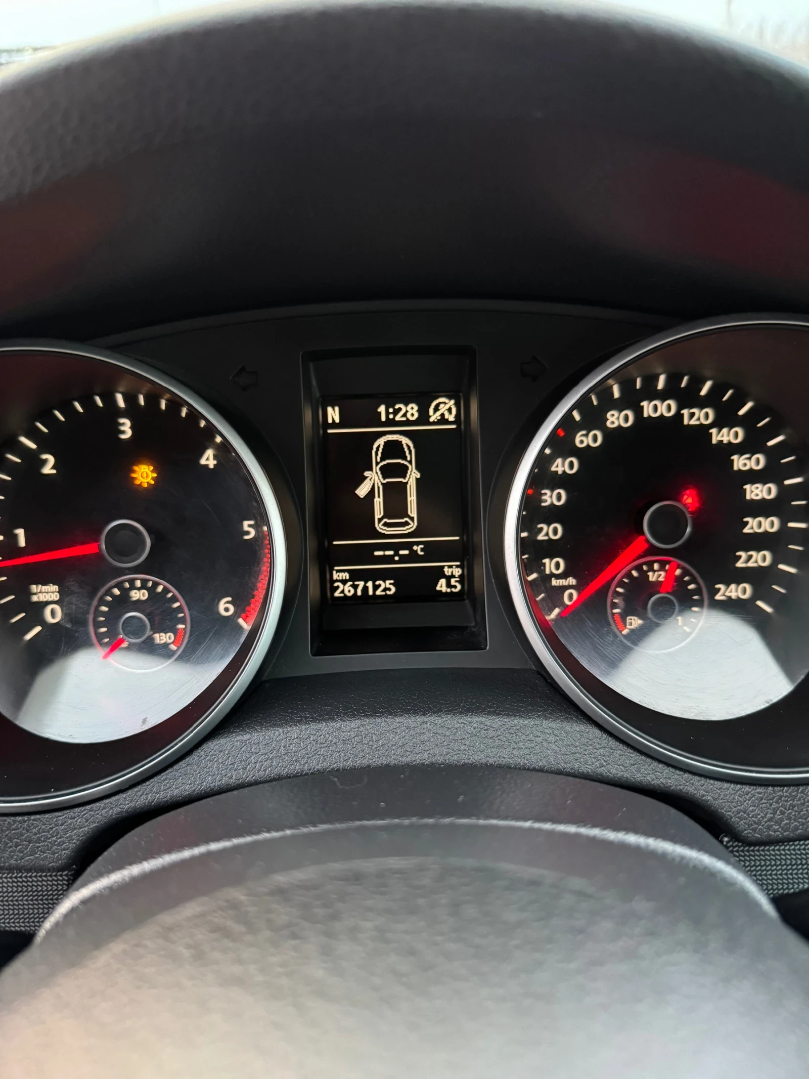 VW Golf R line  - изображение 9