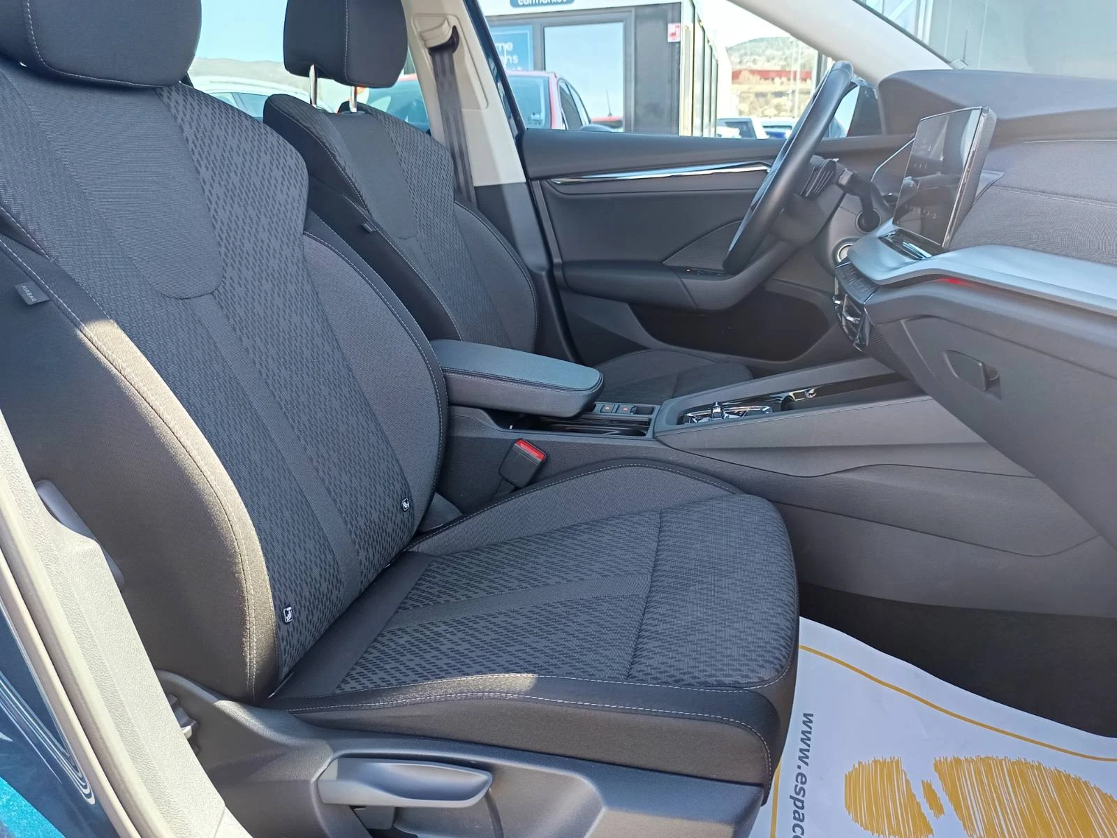 Skoda Octavia 2.0TDI/150к.с/4x4, снимка 14 - Автомобили и джипове - 54113937