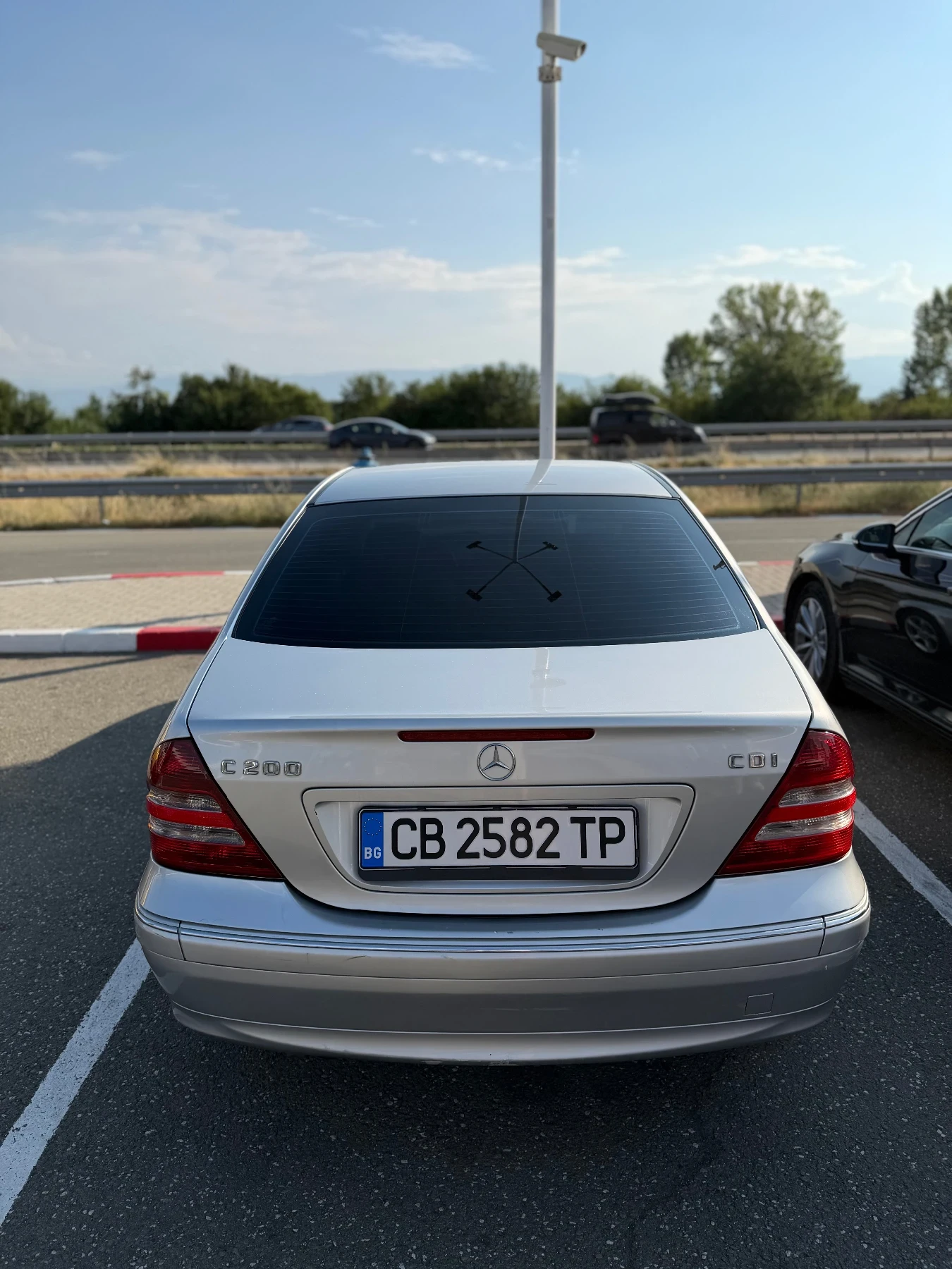 Mercedes-Benz C 200, снимка 4 - Автомобили и джипове - 54433469