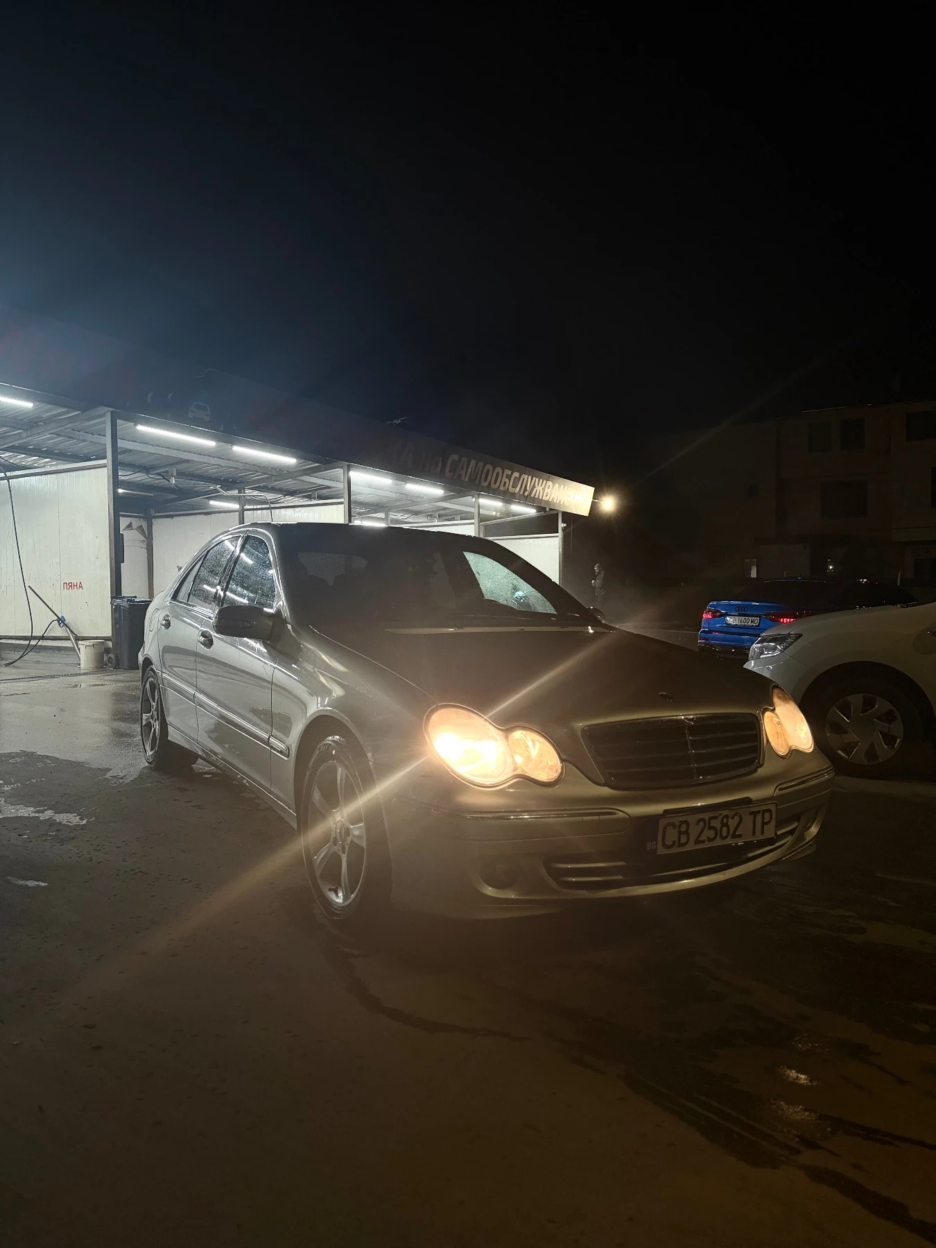 Mercedes-Benz C 200, снимка 3 - Автомобили и джипове - 54433469