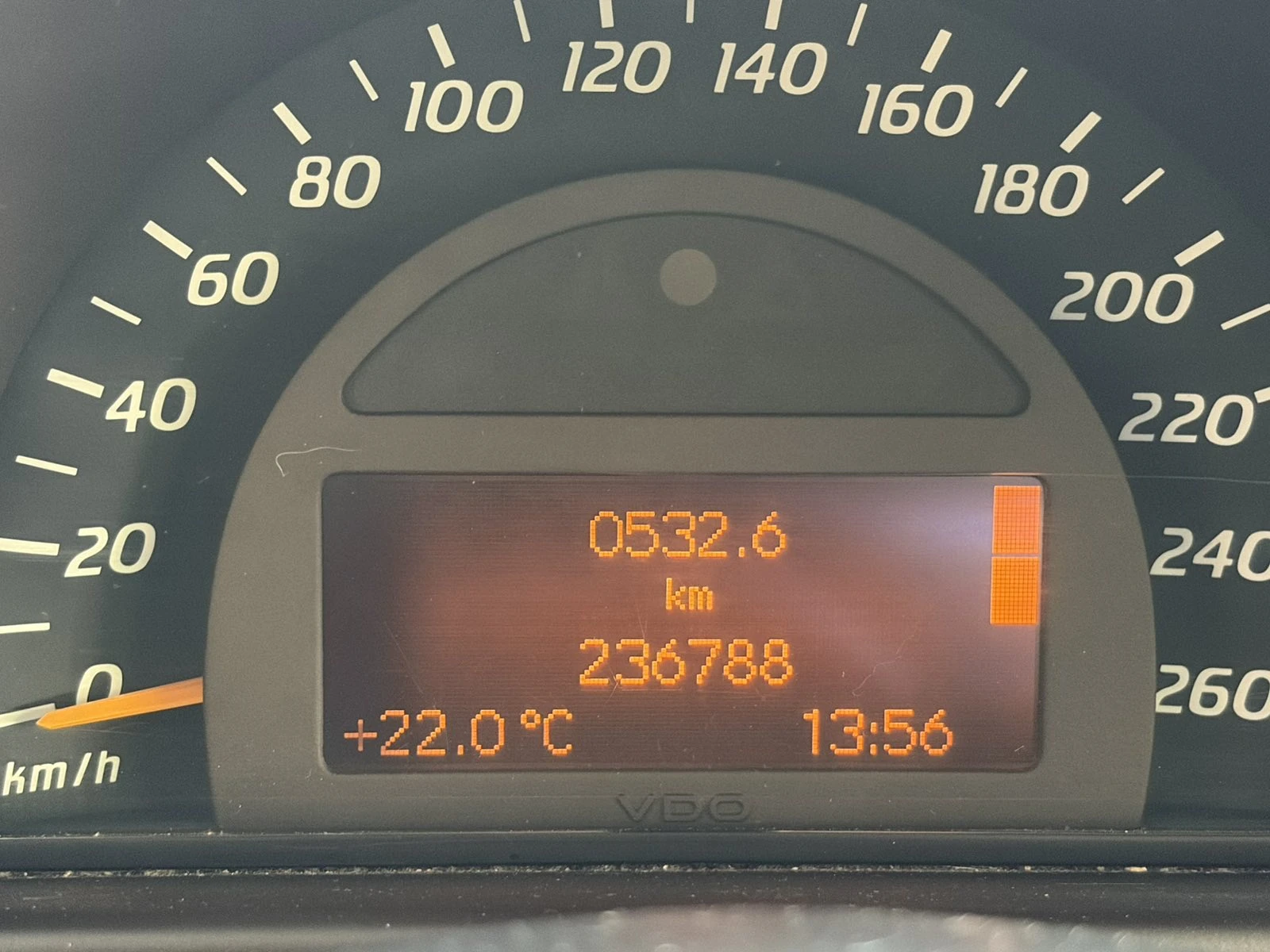 Mercedes-Benz C 220 W203, снимка 7 - Автомобили и джипове - 54962083
