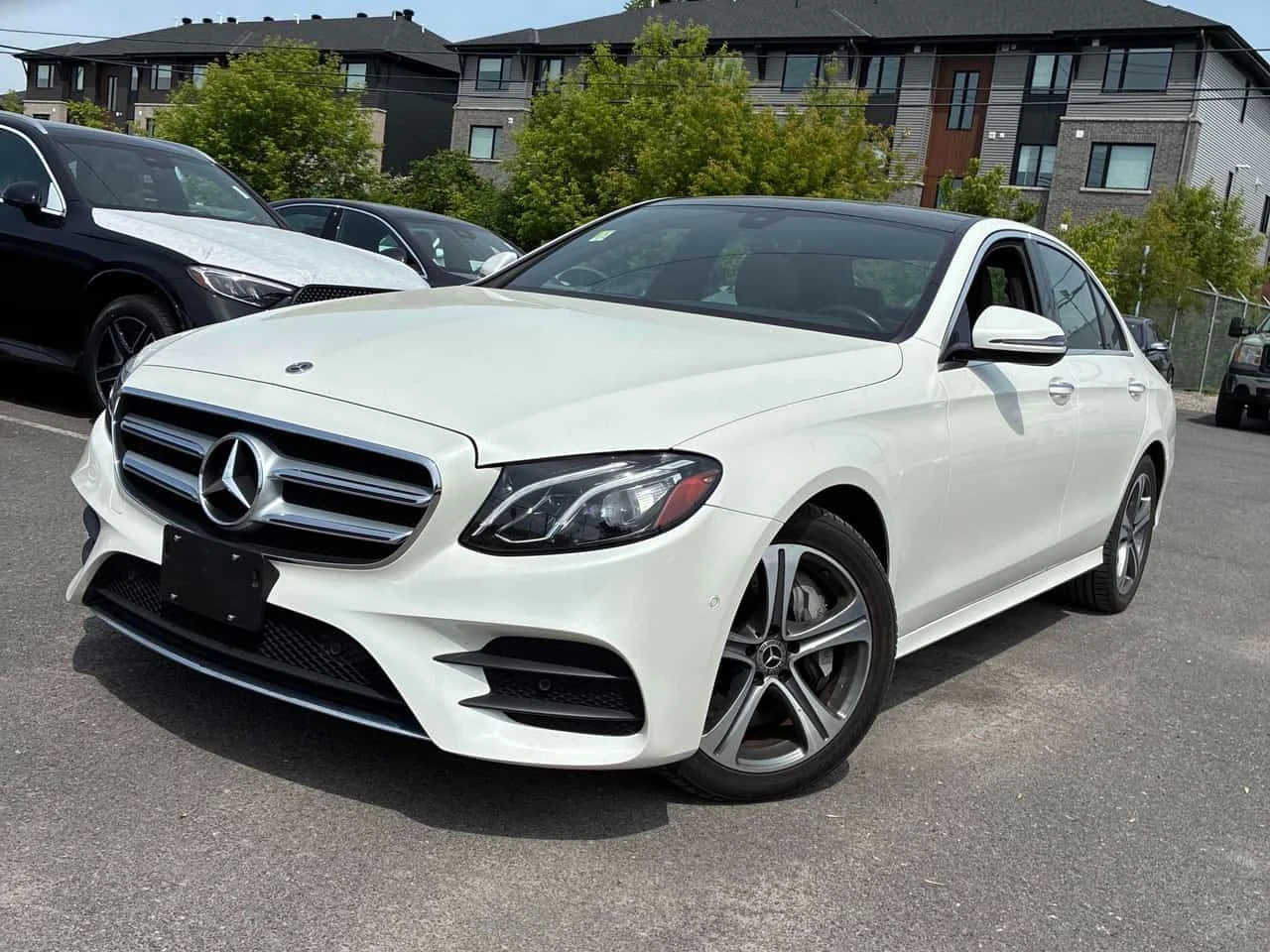 Mercedes-Benz E 400 * CARFAX * BURMESTER * ПОДГРЕВ * КАМЕРА