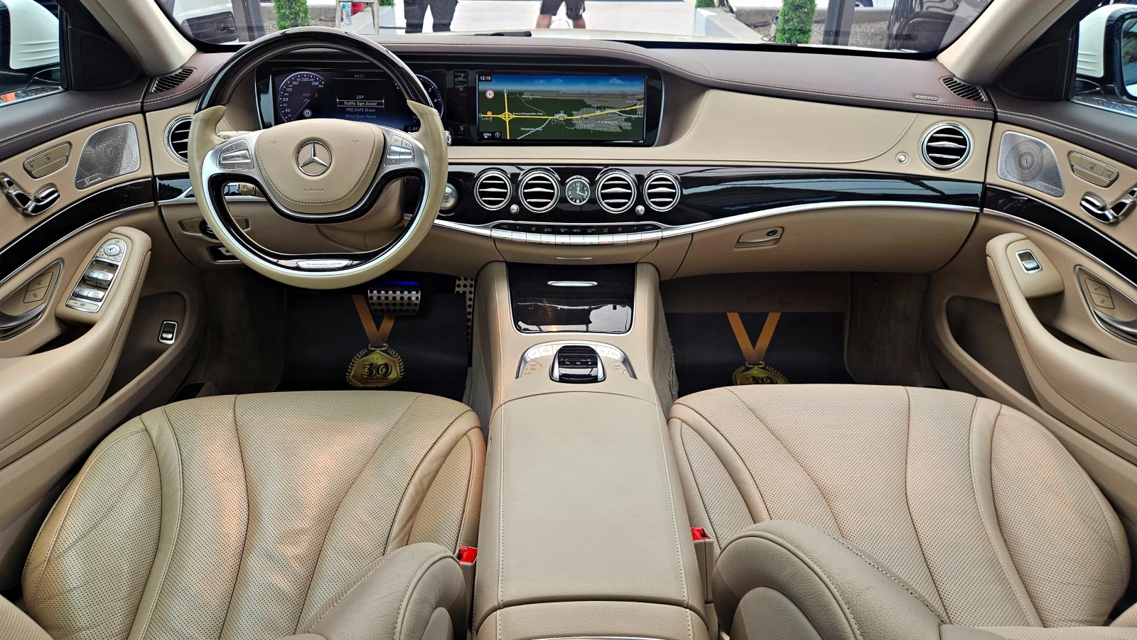 Mercedes-Benz S 350 L/AMG/4MAT/CAMERA/DISTR/HUD/PANO/ОБДУХ/АMBIENT/LIZ, снимка 8 - Автомобили и джипове - 55102426