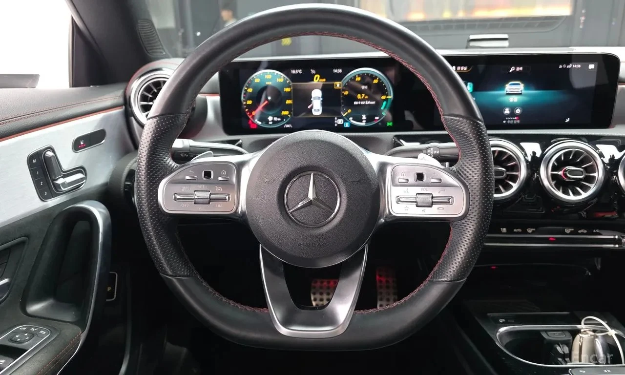 Mercedes-Benz CLA 250 AMG line//Подгрев/АМБИЕНТНО ОСВЕТЛЕНИЕ/, снимка 4 - Автомобили и джипове - 55445780