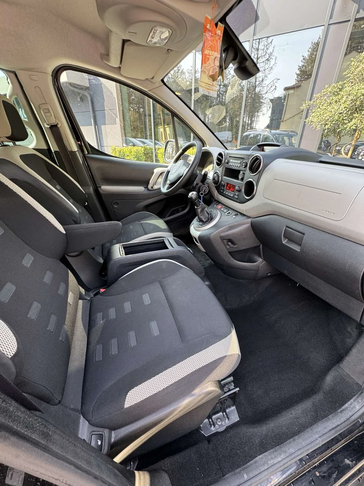 Citroen Berlingo MULTISPACE, снимка 12 - Автомобили и джипове - 56039495