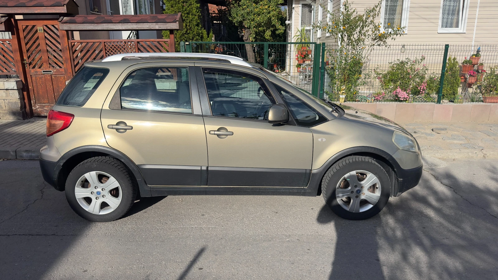 Fiat Sedici, снимка 2 - Автомобили и джипове - 56179799