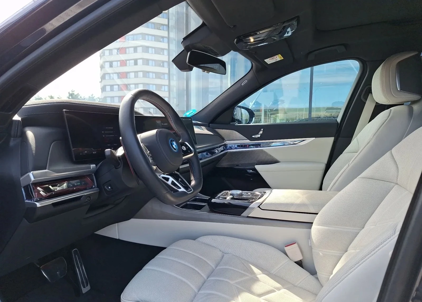 BMW 760 e xDrive Plug-in Hybrid ������ 1.0- 1.5�. �� 100�� | Mobile.bg � ����������� 5