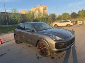 Porsche Cayenne Gts sport design full vacum panorama matrix lizing, снимка 2