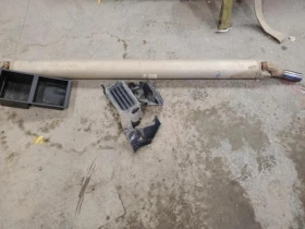 Chevrolet Suburban 5.3L 8 4x4 w/Rear Wheel Drv, снимка 14