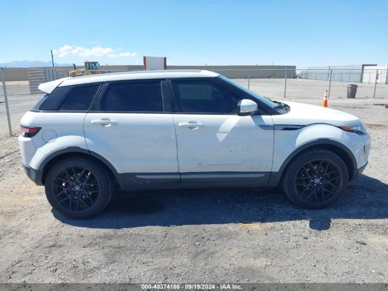 Land Rover Evoque EVOQUE PURE, снимка 12 - Автомобили и джипове - 47966408